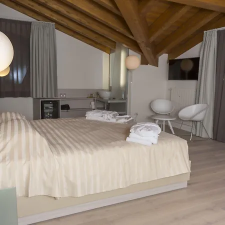 Hotel White Angel