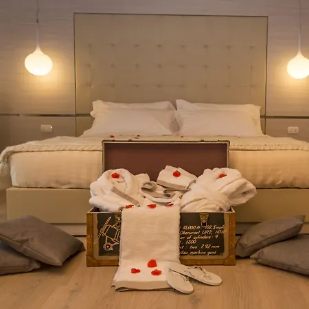 Hotel White Angel 4*
