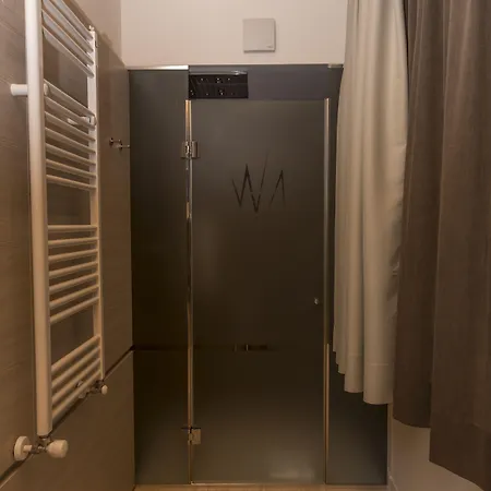 Hotel White Angel 4*