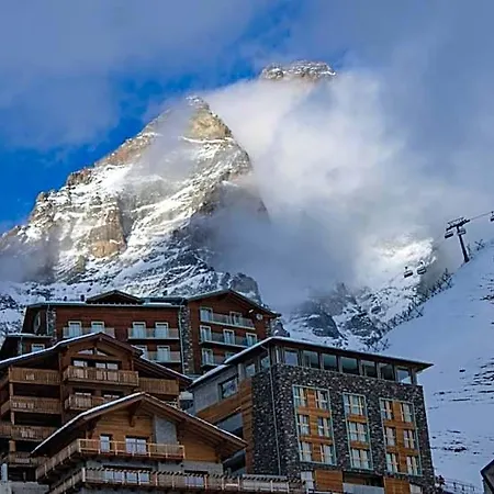 Hotel White Angel 4*