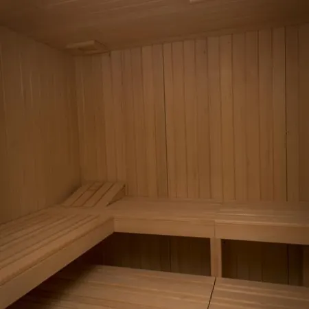 White Angel ブレウイル・チェルヴィナイア