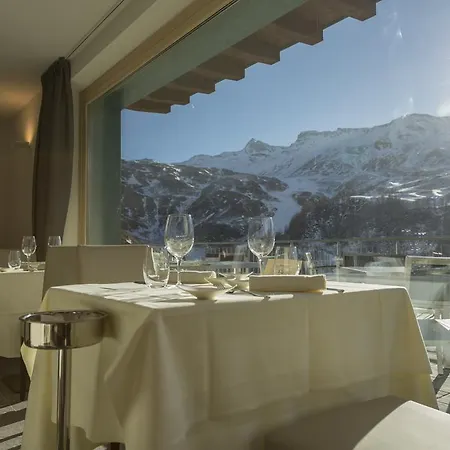 فندق وايت أنجل